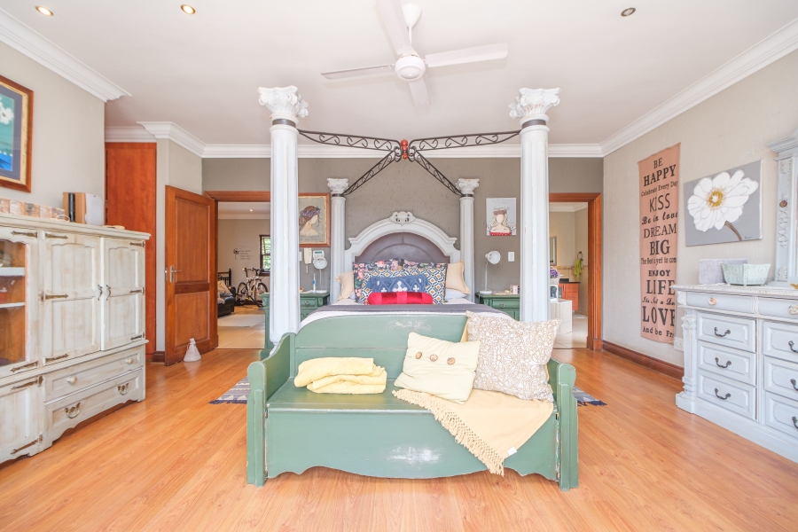 4 Bedroom Property for Sale in Northcliff Gauteng