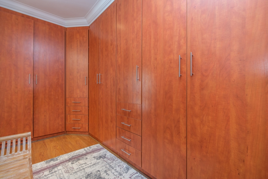 4 Bedroom Property for Sale in Northcliff Gauteng