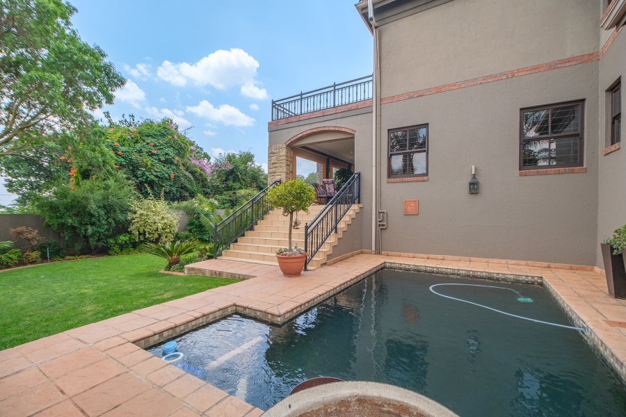 4 Bedroom Property for Sale in Northcliff Gauteng