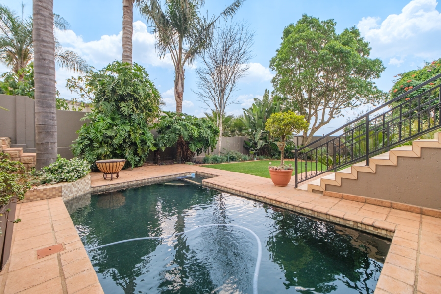 4 Bedroom Property for Sale in Northcliff Gauteng