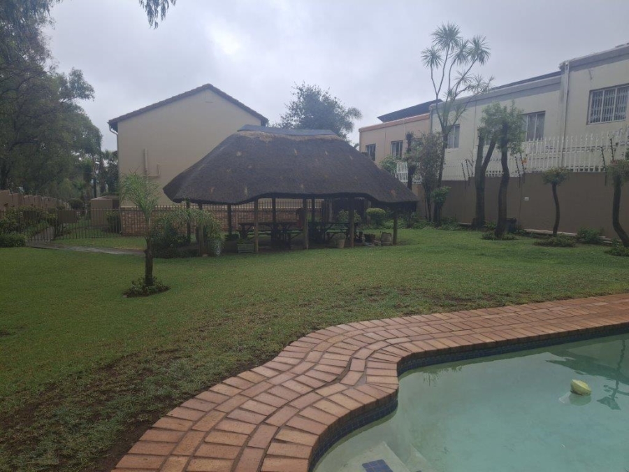 2 Bedroom Property for Sale in Dowerglen Ext 4 Gauteng
