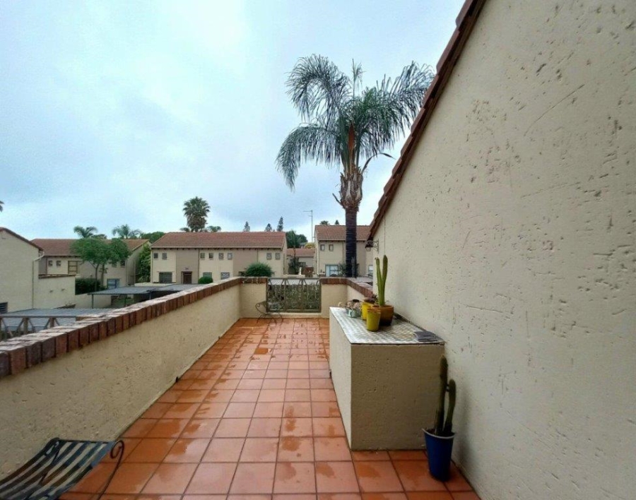 2 Bedroom Property for Sale in Dowerglen Ext 4 Gauteng