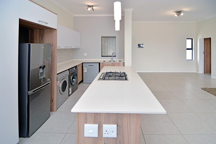 To Let 2 Bedroom Property for Rent in Modderfontein Gauteng