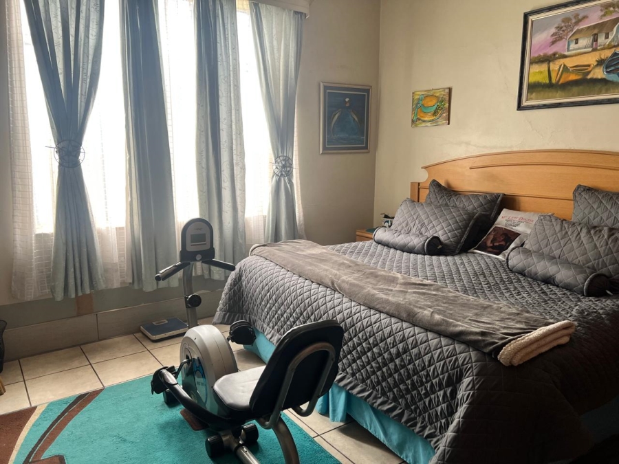 3 Bedroom Property for Sale in Brakpan Central Gauteng