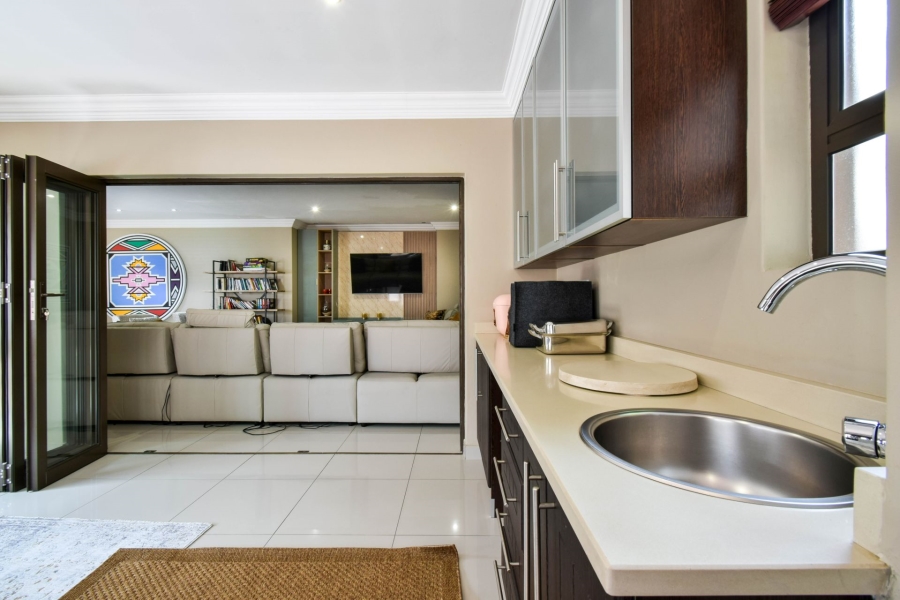 4 Bedroom Property for Sale in Midstream Estate Gauteng