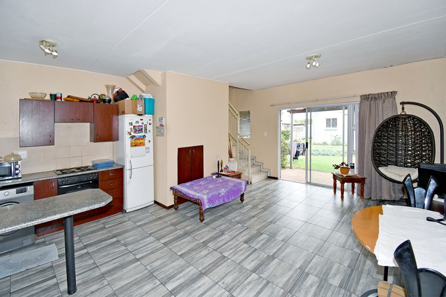 2 Bedroom Property for Sale in Greenstone Hill Gauteng