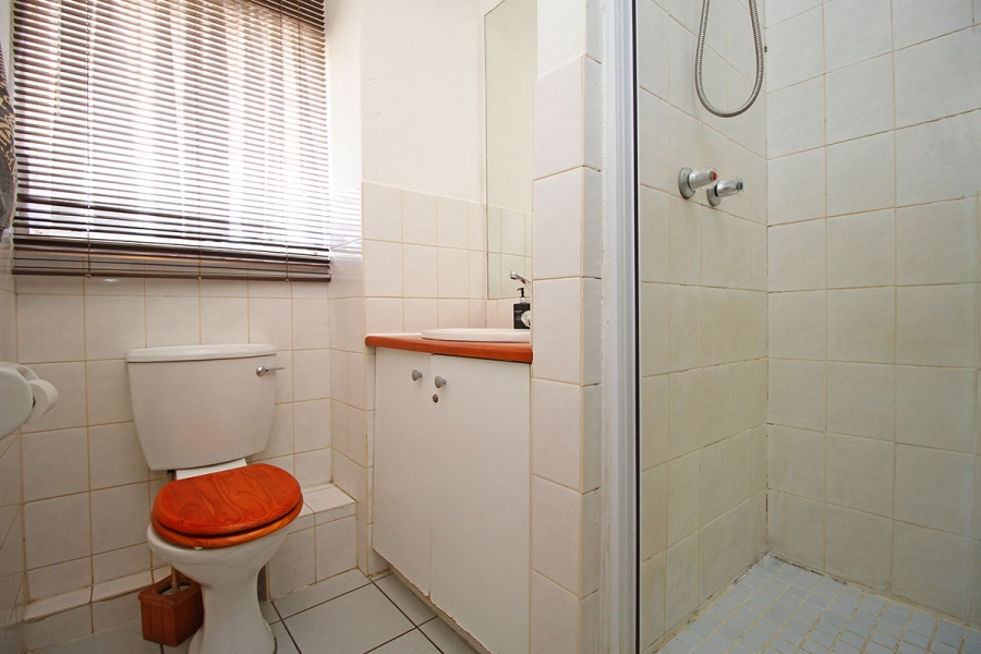 2 Bedroom Property for Sale in Glenhazel Gauteng