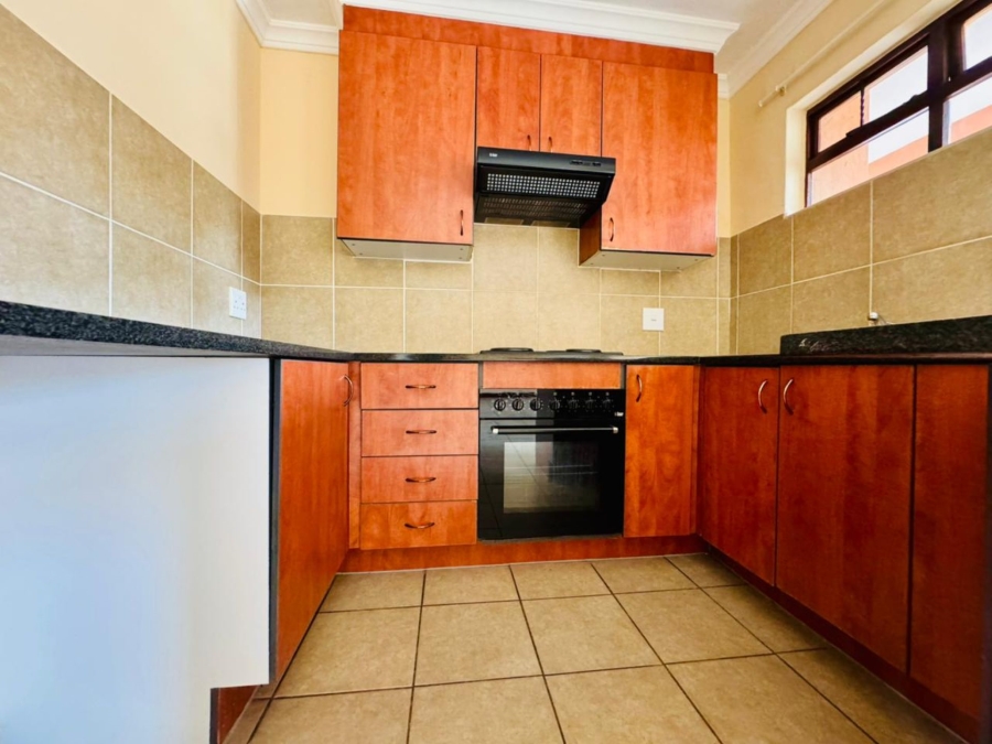 2 Bedroom Property for Sale in Montana Tuine Gauteng