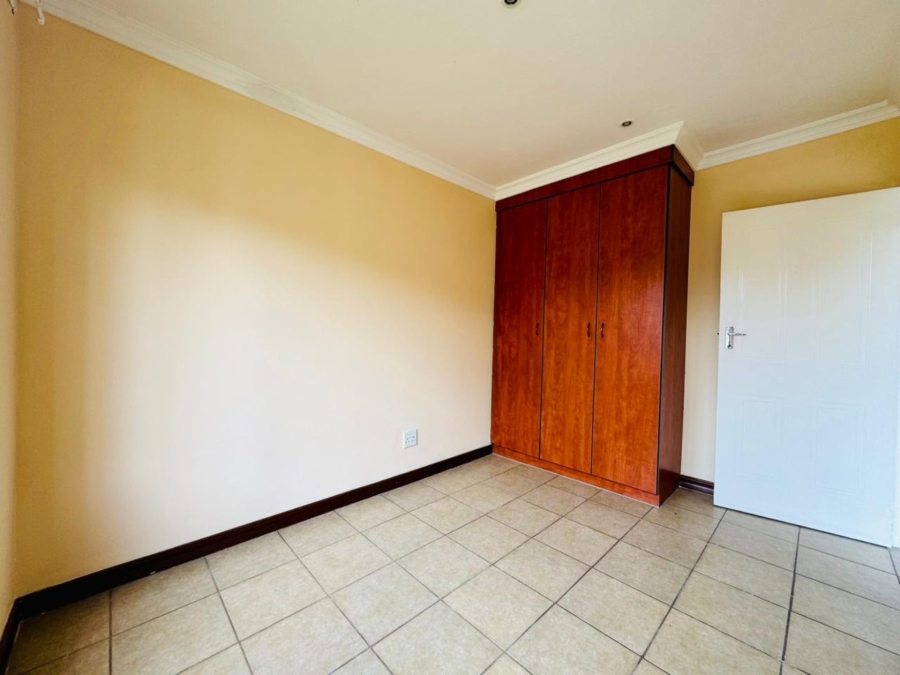 2 Bedroom Property for Sale in Montana Tuine Gauteng