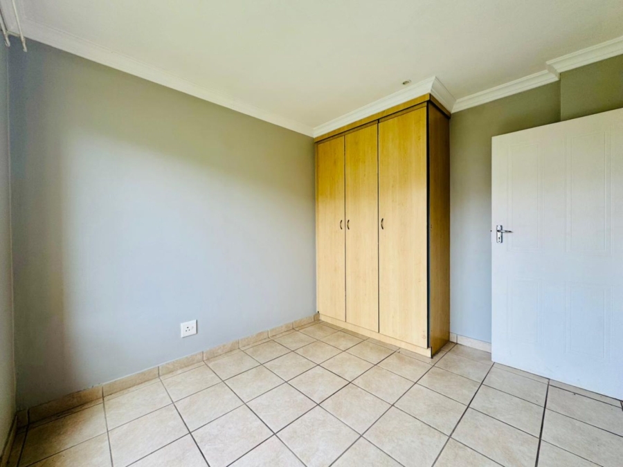 2 Bedroom Property for Sale in Montana Tuine Gauteng