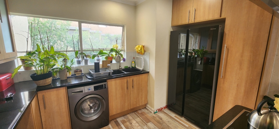2 Bedroom Property for Sale in Marais Steyn Park Gauteng