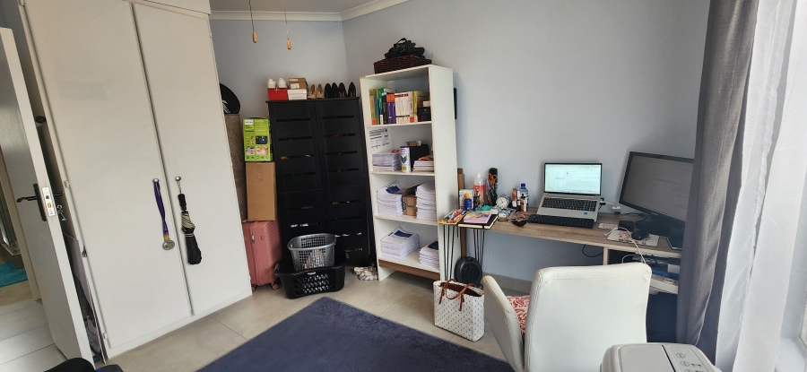 2 Bedroom Property for Sale in Marais Steyn Park Gauteng