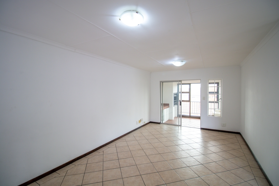2 Bedroom Property for Sale in Noordwyk Gauteng