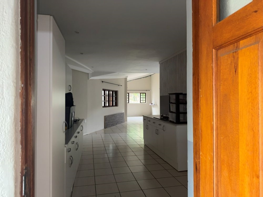4 Bedroom Property for Sale in Wilgeheuwel Gauteng