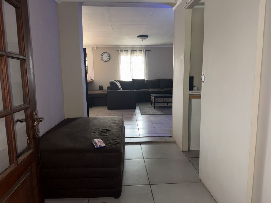 4 Bedroom Property for Sale in Wilgeheuwel Gauteng