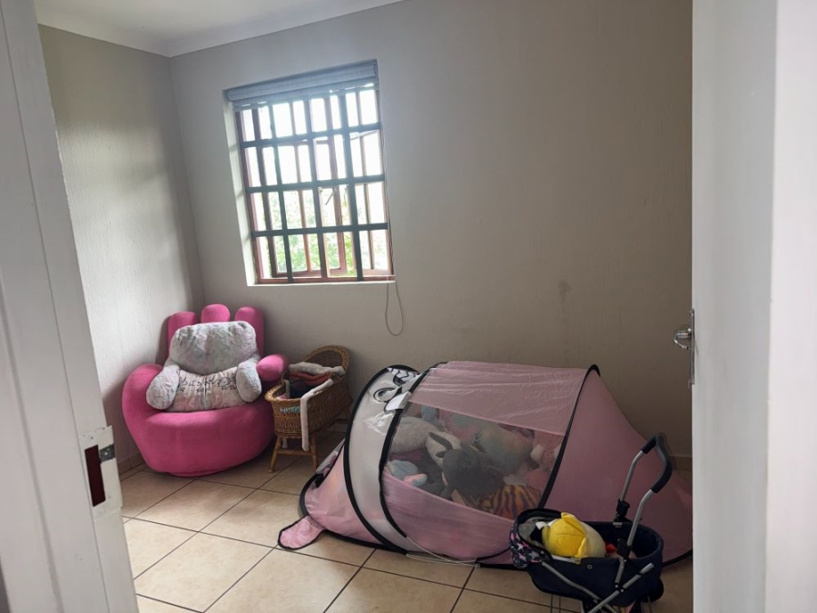 4 Bedroom Property for Sale in Wilgeheuwel Gauteng
