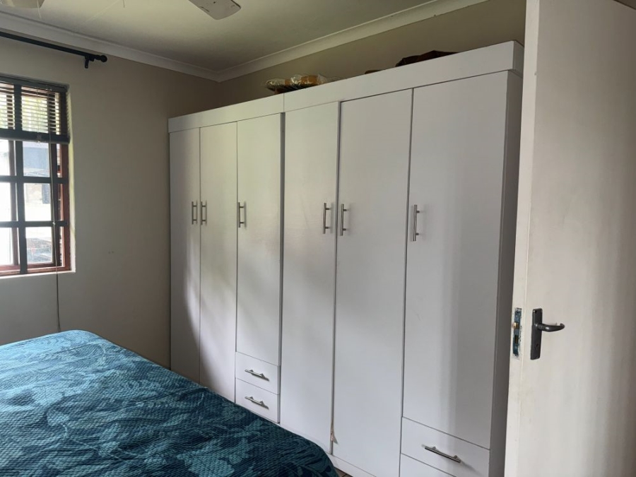 4 Bedroom Property for Sale in Wilgeheuwel Gauteng