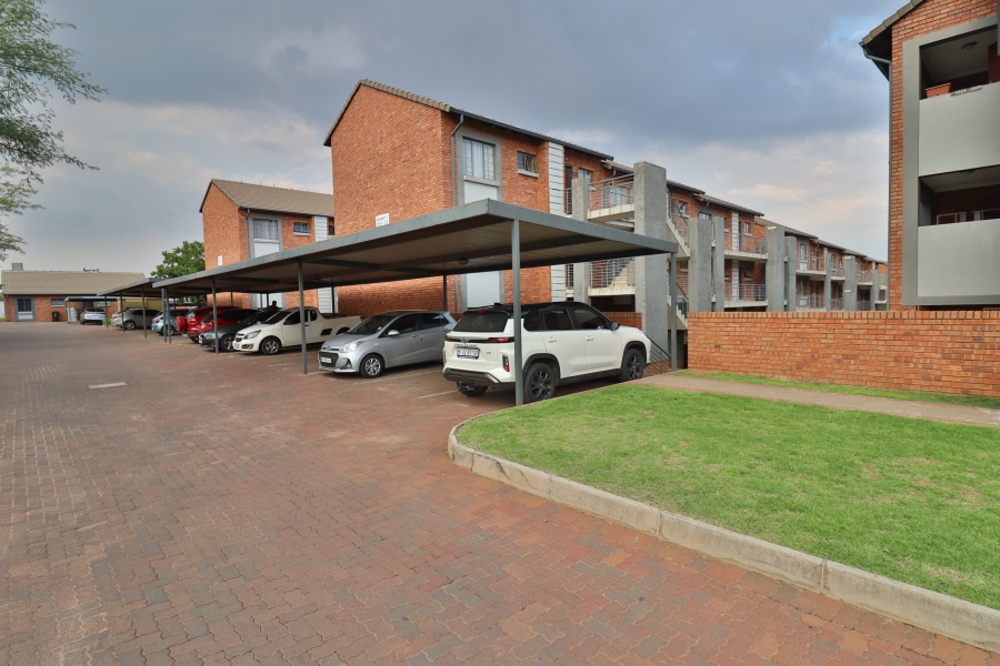 2 Bedroom Property for Sale in Sagewood Gauteng