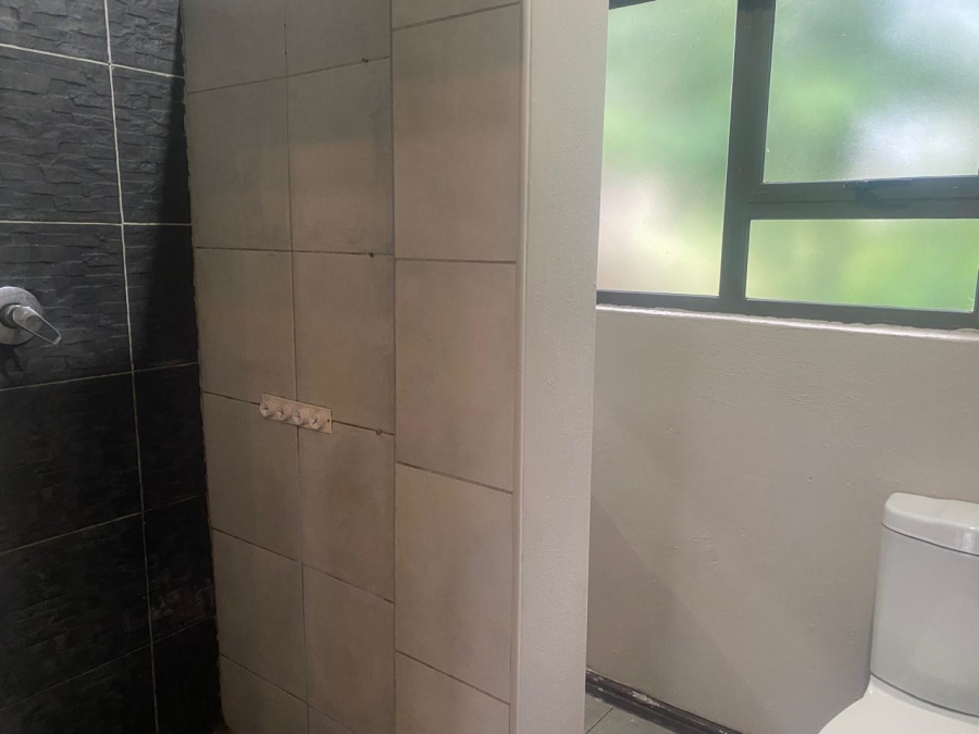 To Let 2 Bedroom Property for Rent in Protea Ridge Gauteng