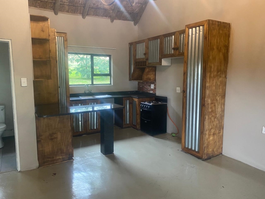 To Let 2 Bedroom Property for Rent in Protea Ridge Gauteng