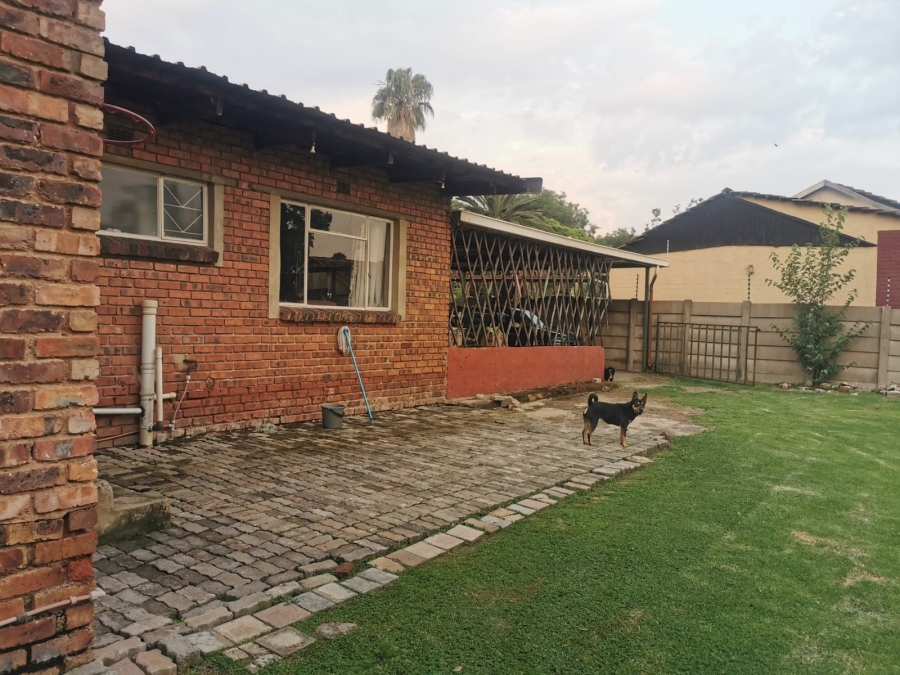 3 Bedroom Property for Sale in Lilianton Gauteng