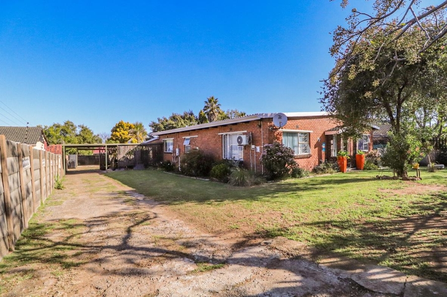 3 Bedroom Property for Sale in Lilianton Gauteng