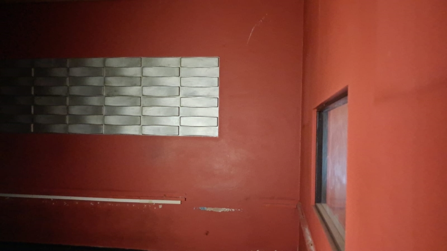 To Let commercial Property for Rent in Moreleta Park Gauteng