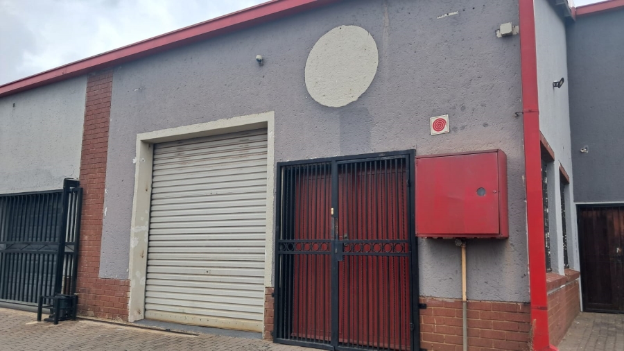 To Let commercial Property for Rent in Moreleta Park Gauteng