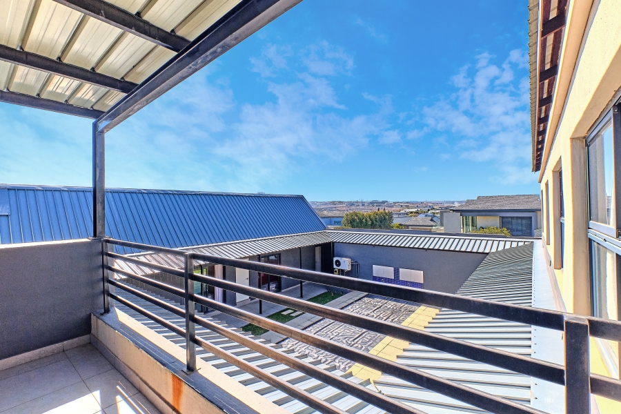 To Let 4 Bedroom Property for Rent in Waterfall Country Estate Gauteng