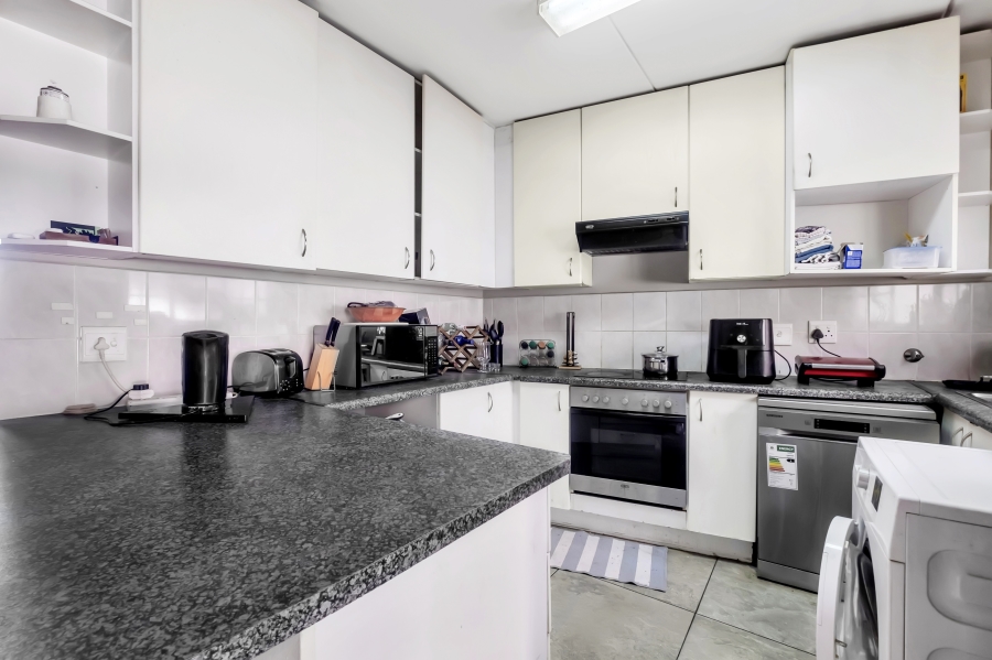 3 Bedroom Property for Sale in Windsor East Gauteng