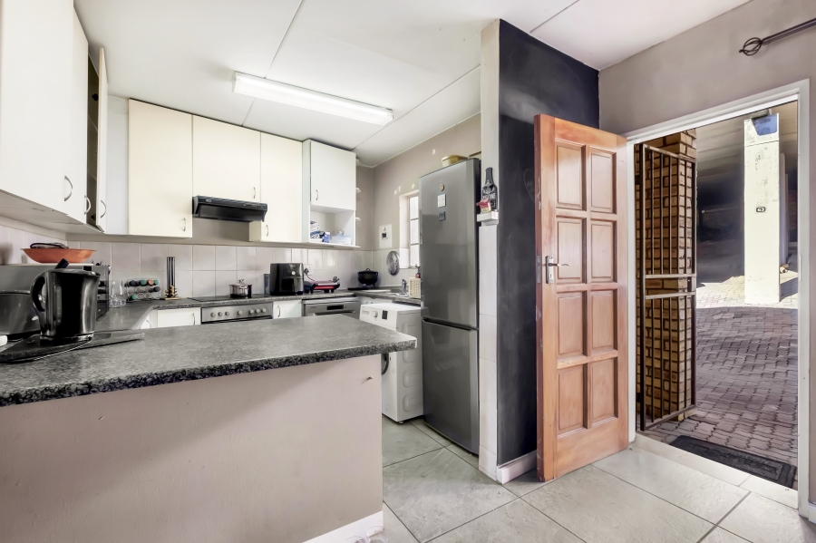 3 Bedroom Property for Sale in Windsor East Gauteng