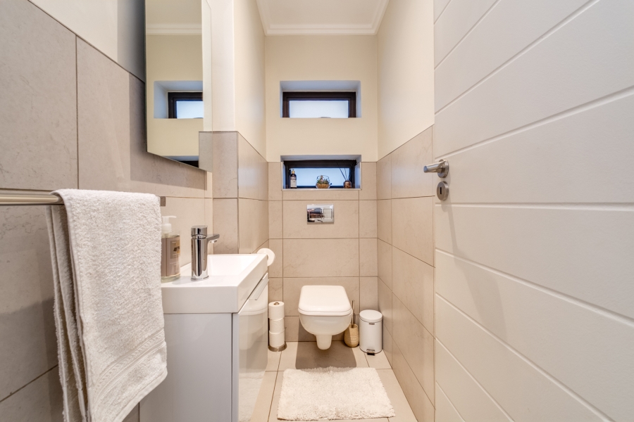 3 Bedroom Property for Sale in Bryanston Gauteng