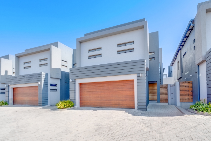 3 Bedroom Property for Sale in Bryanston Gauteng