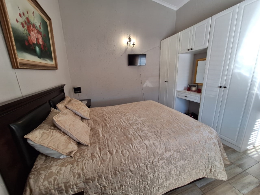 2 Bedroom Property for Sale in Vaal Marina Gauteng