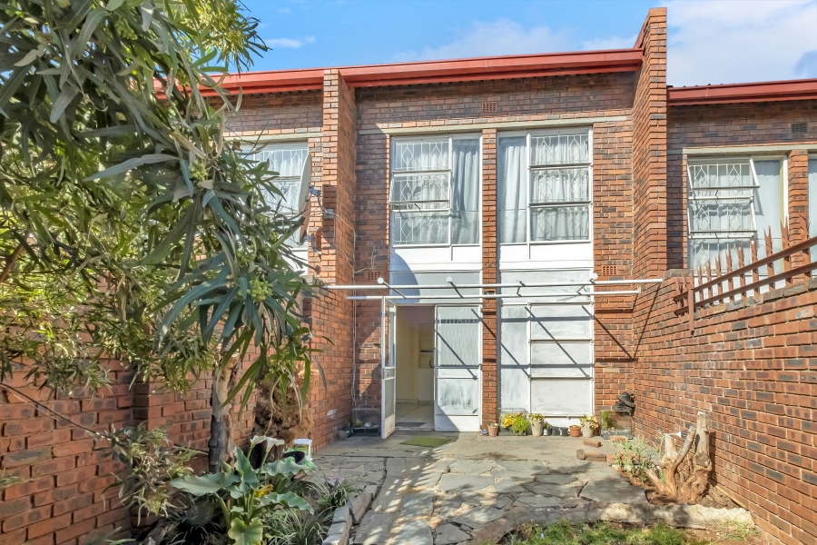 3 Bedroom Property for Sale in Windsor East Gauteng