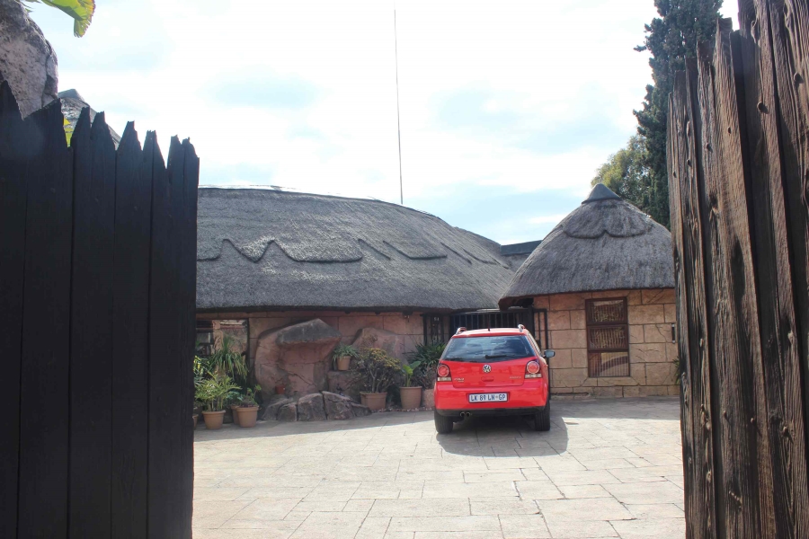 16 Bedroom Property for Sale in Aston Manor Gauteng