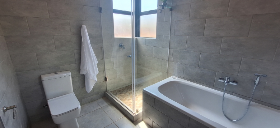 To Let 3 Bedroom Property for Rent in Olympus AH Gauteng