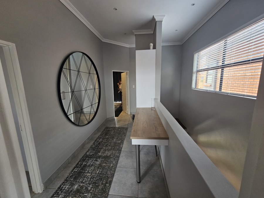 To Let 3 Bedroom Property for Rent in Olympus AH Gauteng