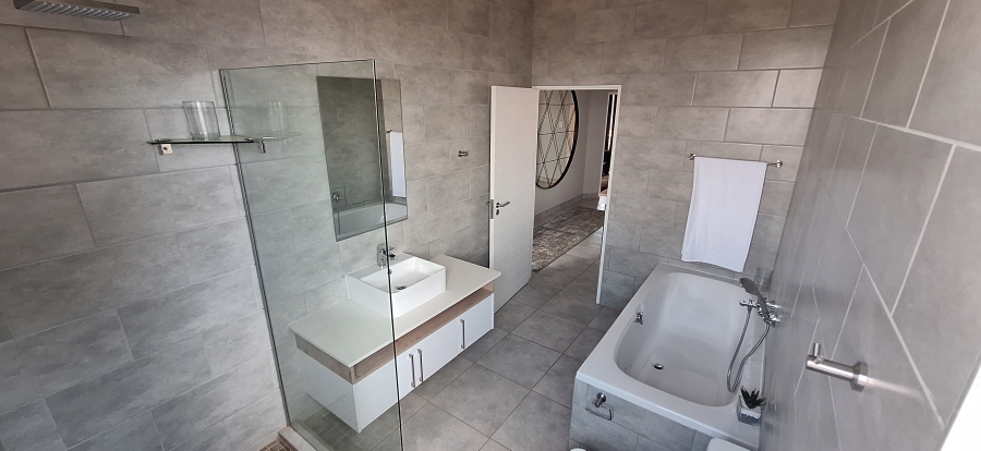 To Let 3 Bedroom Property for Rent in Olympus AH Gauteng