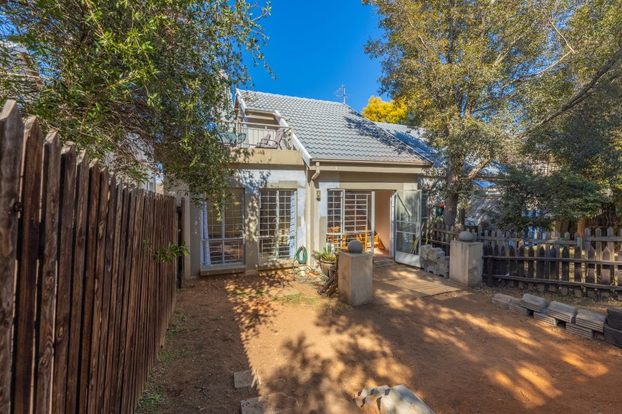 2 Bedroom Property for Sale in Douglasdale Gauteng