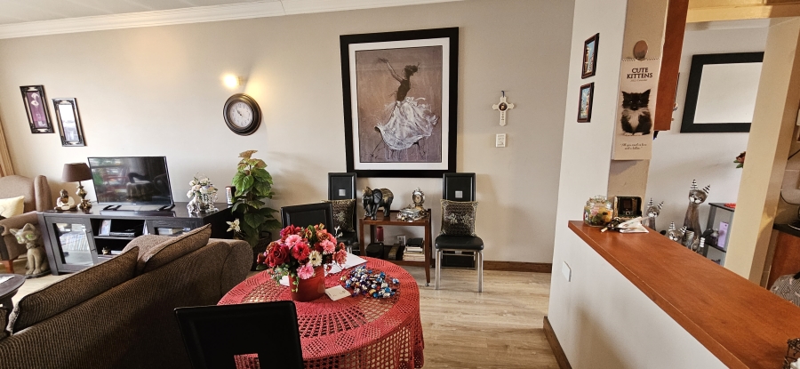 2 Bedroom Property for Sale in New Redruth Gauteng