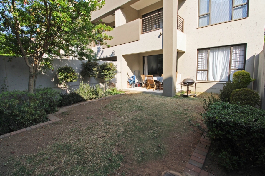 1 Bedroom Property for Sale in Bryanston Gauteng
