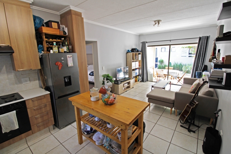 1 Bedroom Property for Sale in Bryanston Gauteng