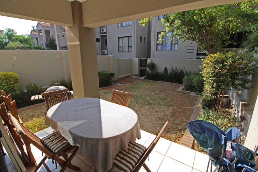 1 Bedroom Property for Sale in Bryanston Gauteng