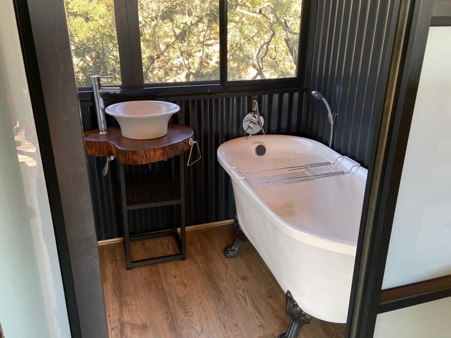 4 Bedroom Property for Sale in De Wagendrif Gauteng