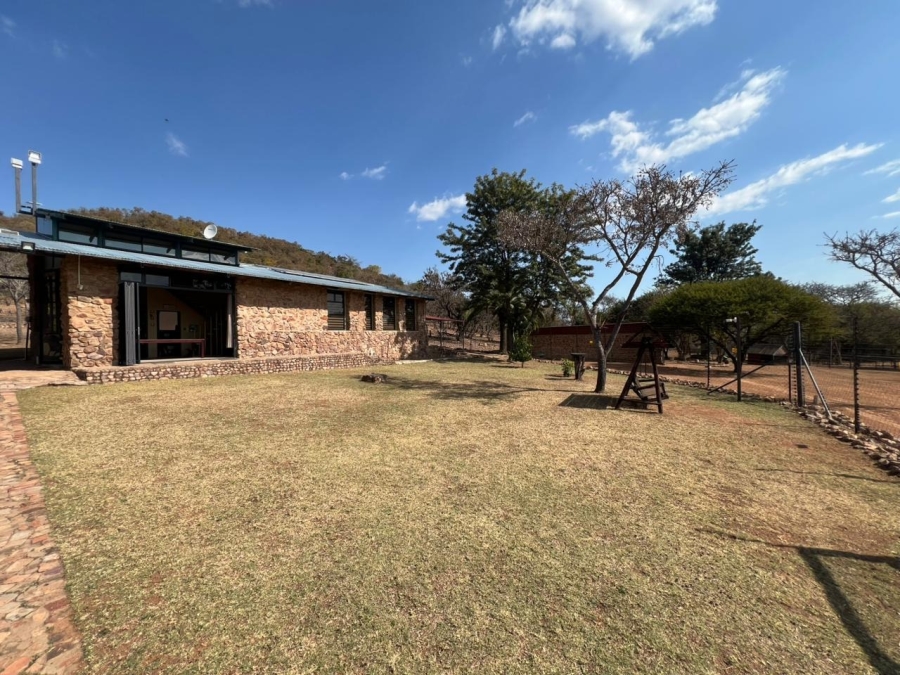 4 Bedroom Property for Sale in De Wagendrif Gauteng