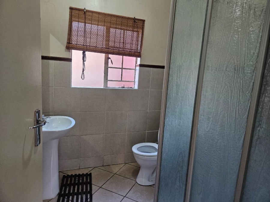 To Let 2 Bedroom Property for Rent in Equestria Gauteng