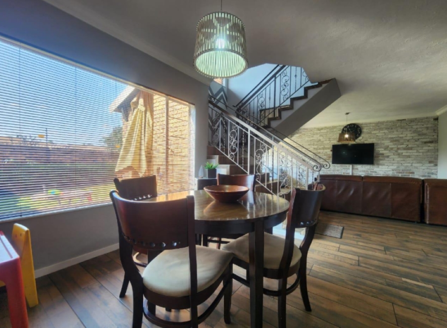 3 Bedroom Property for Sale in Brackenhurst Gauteng