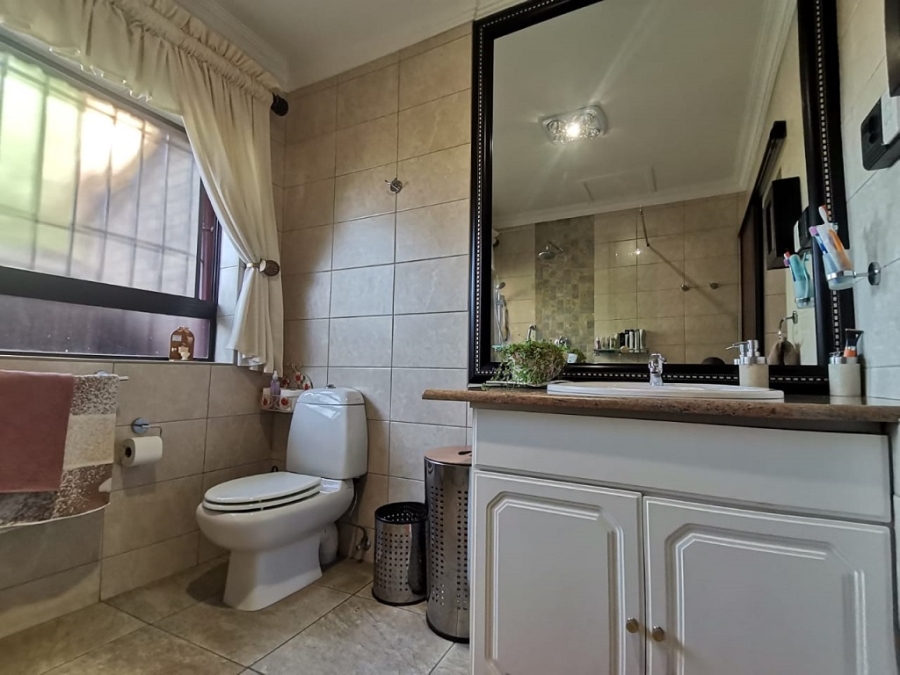 3 Bedroom Property for Sale in Bassonia Gauteng