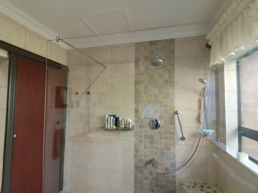 3 Bedroom Property for Sale in Bassonia Gauteng